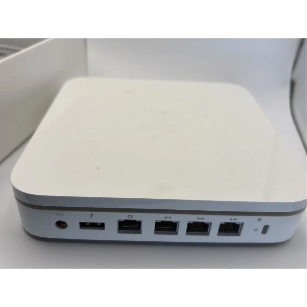 Apple AirPort Extreme 802.11n Base Station Model A1354 MC340LL/A 4th Gen